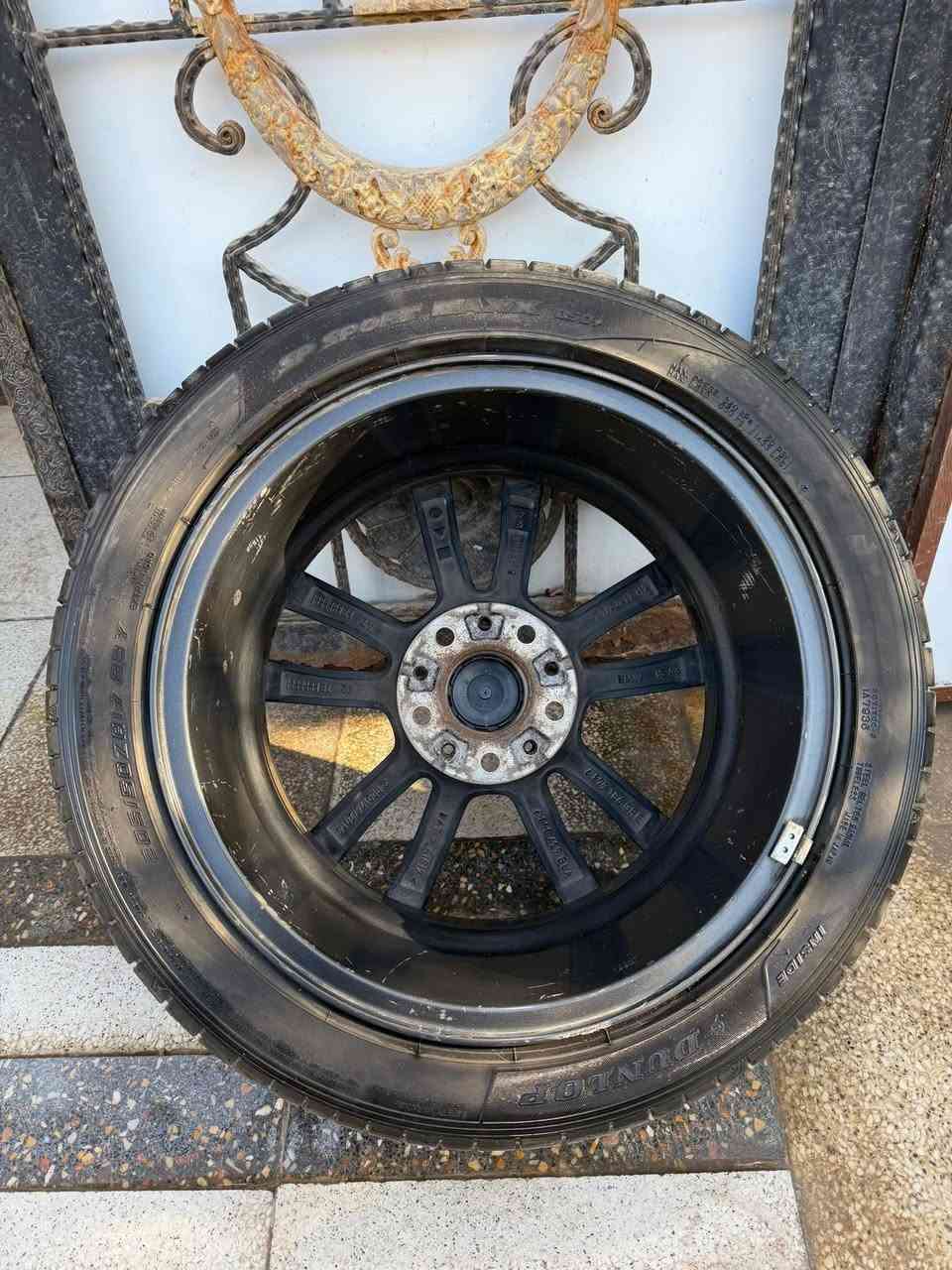 ويلات BMW أصلية 17 إنج – 5×120 وياها تايرات Yokohama و Dunlop شبه جديدة
أصلية وكالة جانت على f22

القياس: 17 إنج  
قياس البراغي: 5×120  
 
وياها إطارات Yokohama و Dunlop نظيفة ماشي عليها أقل من 5000  
 

بيهن تعديل و كلشي واضح بالصور   

موجودات بالبصرة و ما عندي توصيل 

السعر: 650,000


**إذا كنت صاحب هذا الإعلان وتريد حذفه لأي سبب، رجاءا أرسل رسالة إلى الدعم الفني**