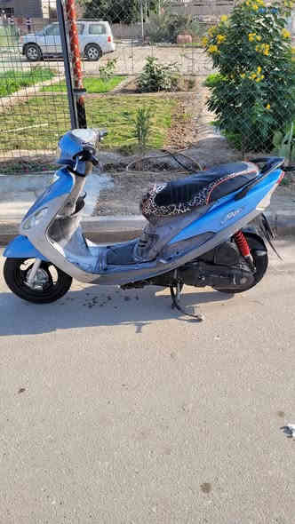 سلام عليكم  دراجه شغاله سلف هندر كهرباءيات شغاله  دراجه بس امبدله ولفات دراجه 50 بلاد السعر 600 وا الشراي بي خير او يدلل الرقم ***********
