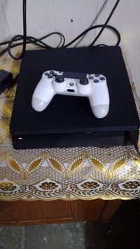 بلي 4 سليم مهكر كامل ملحقات ويجي ويا مروحيات جهاز كلش نضيف بل كارتون س...