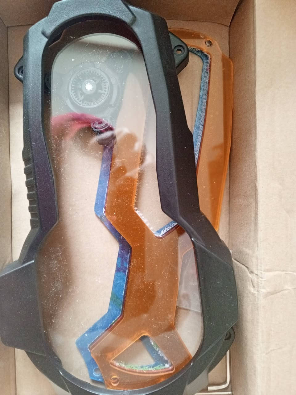 سلام عليكم غراض للبيع شتريد موجود كاوسكي تي ماكس صلنصات كفرات يدات قبضات شتريد موجود  العنوان بغداد الحسينية مال راشدية رقم ***********
