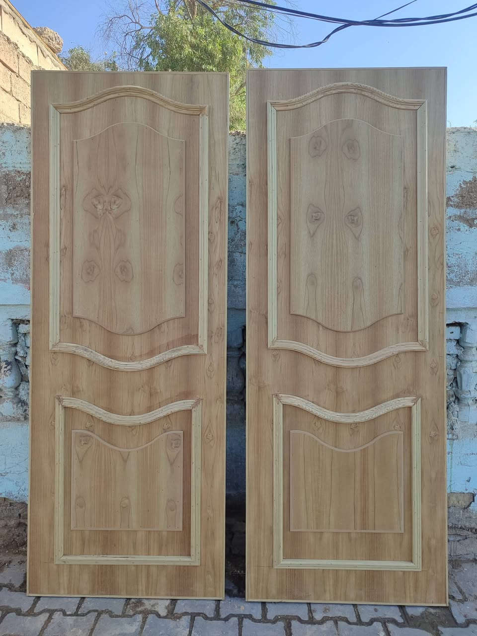 محل نجاره الود بواب خشب صاج 5مليم شغل تزكام جميع انواع مبيليه معاكس خمسه ملم صبغ  درجه اولى 
عنوان ميسان محموديه قرب مجمع سفير كهربائي شارع مشاتل 
***********
