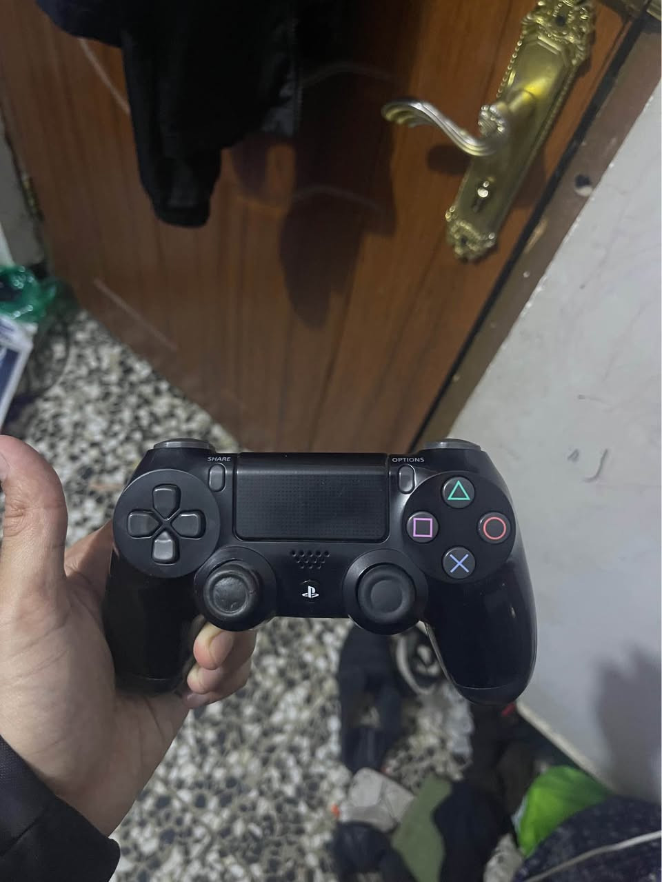 جوستك بلي فور سلم باله مال جهاز قطع  أصليات احسن نوعية بالسوك وعلى الفحص كل مشكلة ما بيهن تفحص وتاخذ القطعة ب30 الف  
***********  واتس ماسنجر 
موجود توصيل للمناطق القريبة علية اما البعيده ادز عموله رصيد ابو ال5 وادزلك بعد العيد تدلل 
ما انتظر احد اي شخص يجيني ابيع
