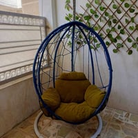 شاطئ التاجي • مرجوحة