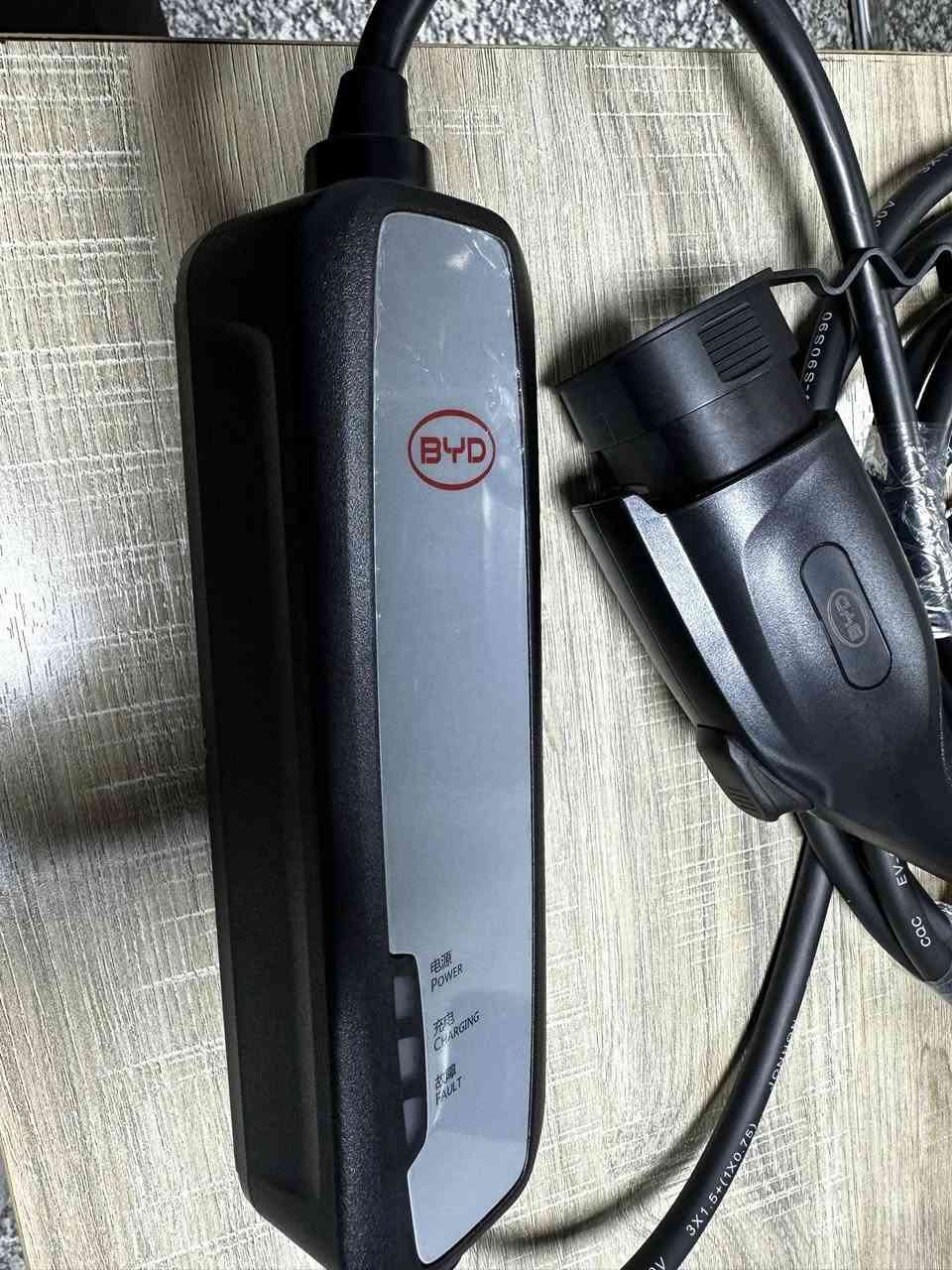 يتوفر شواحن BYD
اصلي 

سيل5 كن بلاس دستروير

بسعر مناسب 

***********
