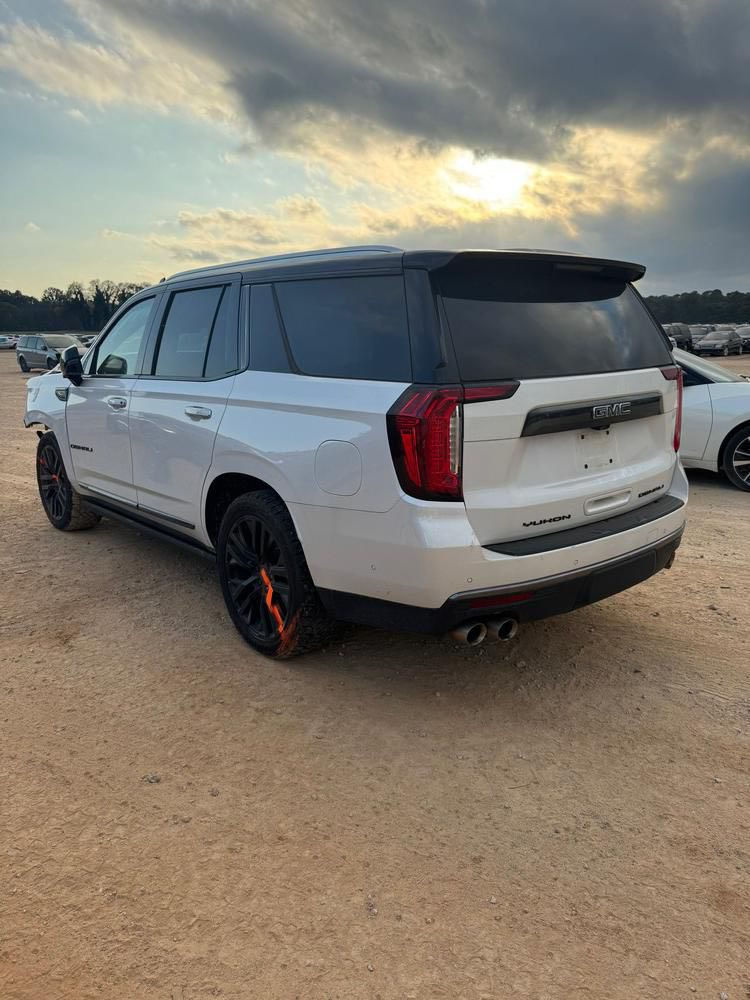 2024   ..  GMC  .. YUKON ..  .. DENALI
♦️ السيارة موجودة في الأردن المنطقة الحرة ♦️ 
موديل :- 2024  
لون :- ابيض + سقف اسود توكلر
سعة المحرك :- 6.2 بانزين 8 سلندر 
عداد المسافات :- 22986 mi 
عدد المقاعد :- 7  مقاعد 
مواصفات السيارة :- DENALI .. ULTlMATA

      🚗 ضرر السيارة كما هو موضح بلتصوير 🚗 

الاضافات :- 👇🏻👇🏻👇🏻👇🏻👇🏻👇🏻👇🏻👇🏻👇🏻👇🏻👇🏻👇🏻 

♦️ شاشة وسطية كبيرة 
♦️ شاشة معلومات قيادة ديجيتال 
♦️ تحكم سرعة 
♦️ تحكم مسجل 
♦️ اوامر صوتيه 
♦️ رادار تحديد مسار 
♦️ حساسات تحديد مسافة امان 
♦️ لايت زنون 
♦️ كشافات امامية 
♦️ مقاعد جلد قهوائي  
♦️ مقاعد امامية كهربائية 
♦️ مقاعد تدفئة وتبريد 
♦️ گير بيانو 
♦️ هاند بريك بصمة 
♦️ اوتو هولد 
♦️ اوتو بارك 
♦️ شاحن وايرلس 
♦️ مداخل تايب سي 
♦️ بصمة تشغيل 
♦️ تشغيل عن بعد  
♦️ دواسات كهربائية   
♦️ دخول ذكي 
♦️ حساسات 360 درجة 
♦️ كامرات 360 درجة 

و المزيد من الاضافات في عالم ( GMCو DENALI ) 

🚘 ضرر السيارة كما هو موضح بصور 🚘
السعر :425
الرقم :***********
