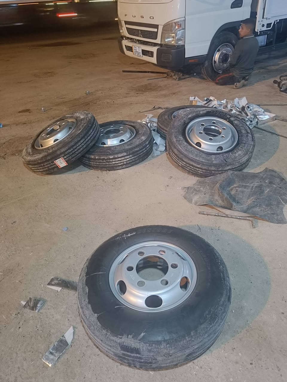 تايرات كنتر مع ويالاتهن جديد 
***********
