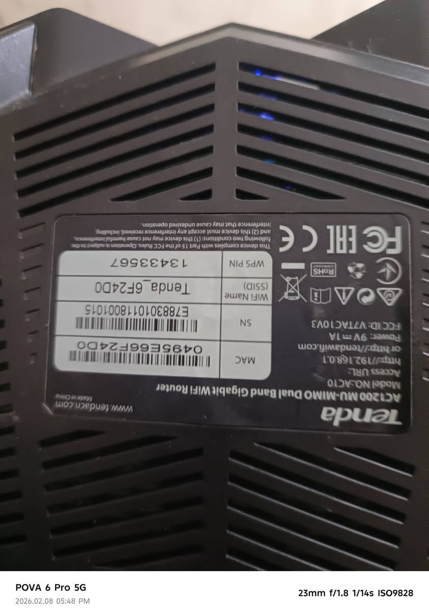 راوتر مستخدم اخو الجديد شغال فايف جي  سرعته 1300 السعر 25 الف


**إذا كنت صاحب هذا الإعلان وتريد حذفه لأي سبب، رجاءا أرسل رسالة إلى الدعم الفني**