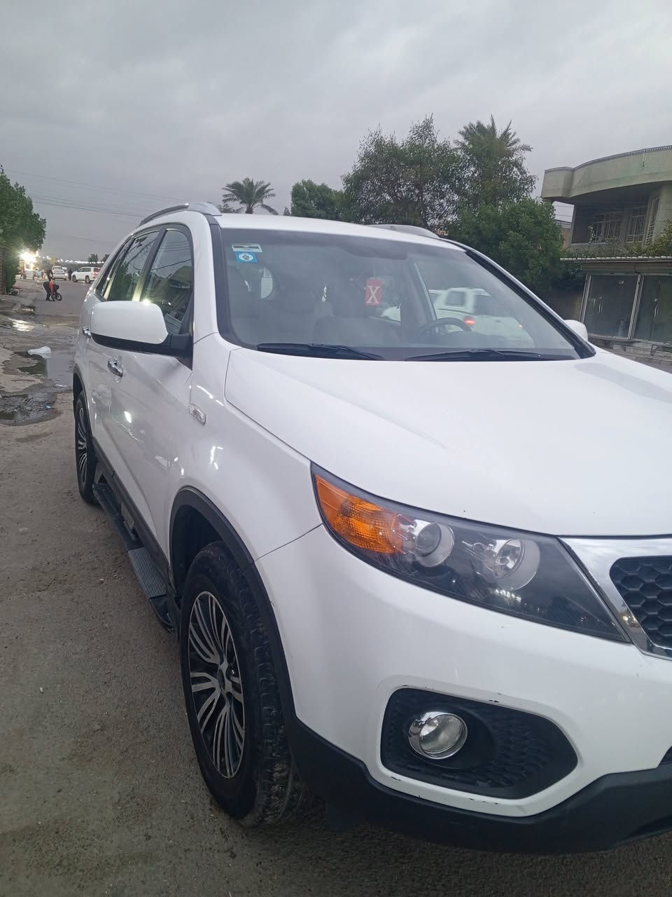 كيا سورنتو 2013 مكفولة محرك 2400 أربعة سلندر 
***********
