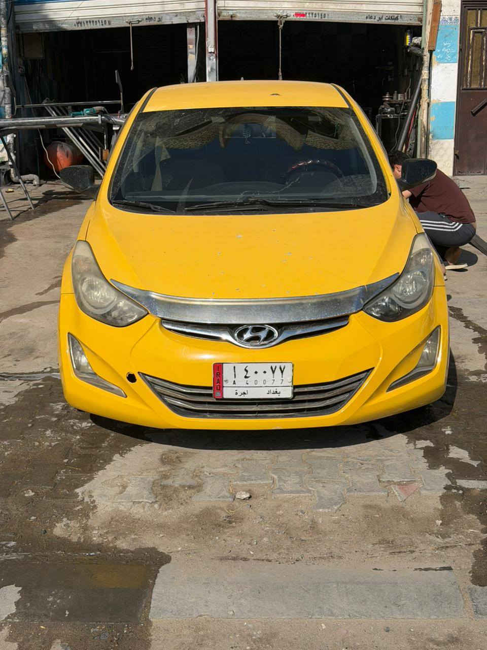 السلام عليكم النترا 2012 رقم وسنويه بأسمي تحويل ثاني السياره جاهزه من كلشي حادثهه باب السايق ولباب الخلفي  سعرهه 90$
للاستفسار هذا رقمي ***********
