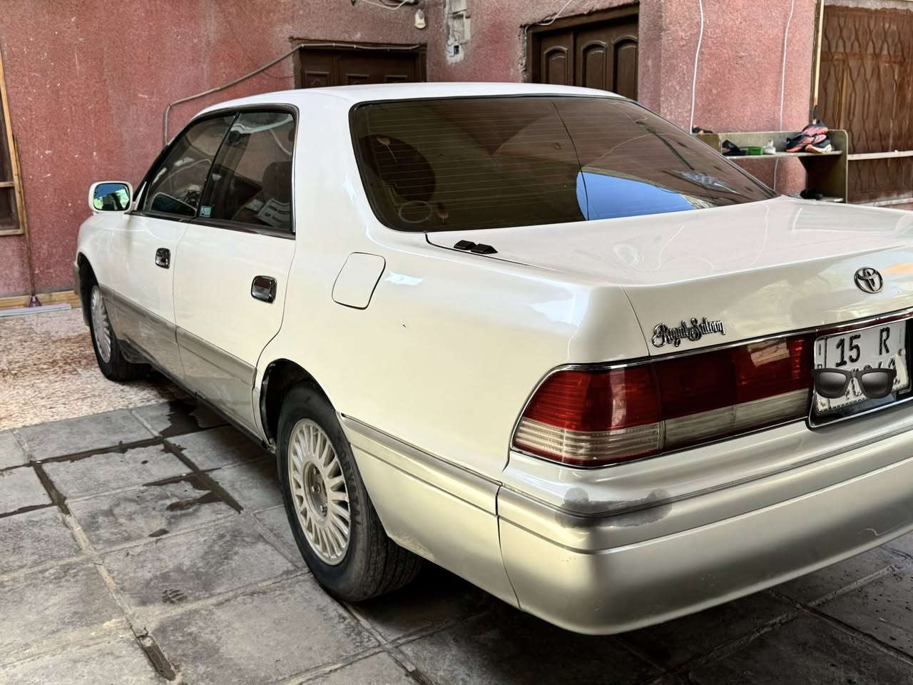 راس الثور فلات 
موديل ١٩٩٦
رقم انكليزي انبار (بأسمي )
لا گصة ولا نقل نقل جثة
محرك ٢٥٠٠ vvt
تبريد ثلج 
المكان ( البصرة : ابي الخصيب )
السعر ٨٥ 
باقي التفاصيل اتصل على الرقم
***********
