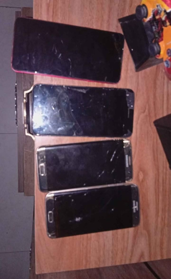 للتفاصيل تعال خاص
مكاني بغداد بلديات و توصيل ما عندي
سعرهن 80 و بيهن مجال


**إذا كنت صاحب هذا الإعلان وتريد حذفه لأي سبب، رجاءا أرسل رسالة إلى الدعم الفني**
