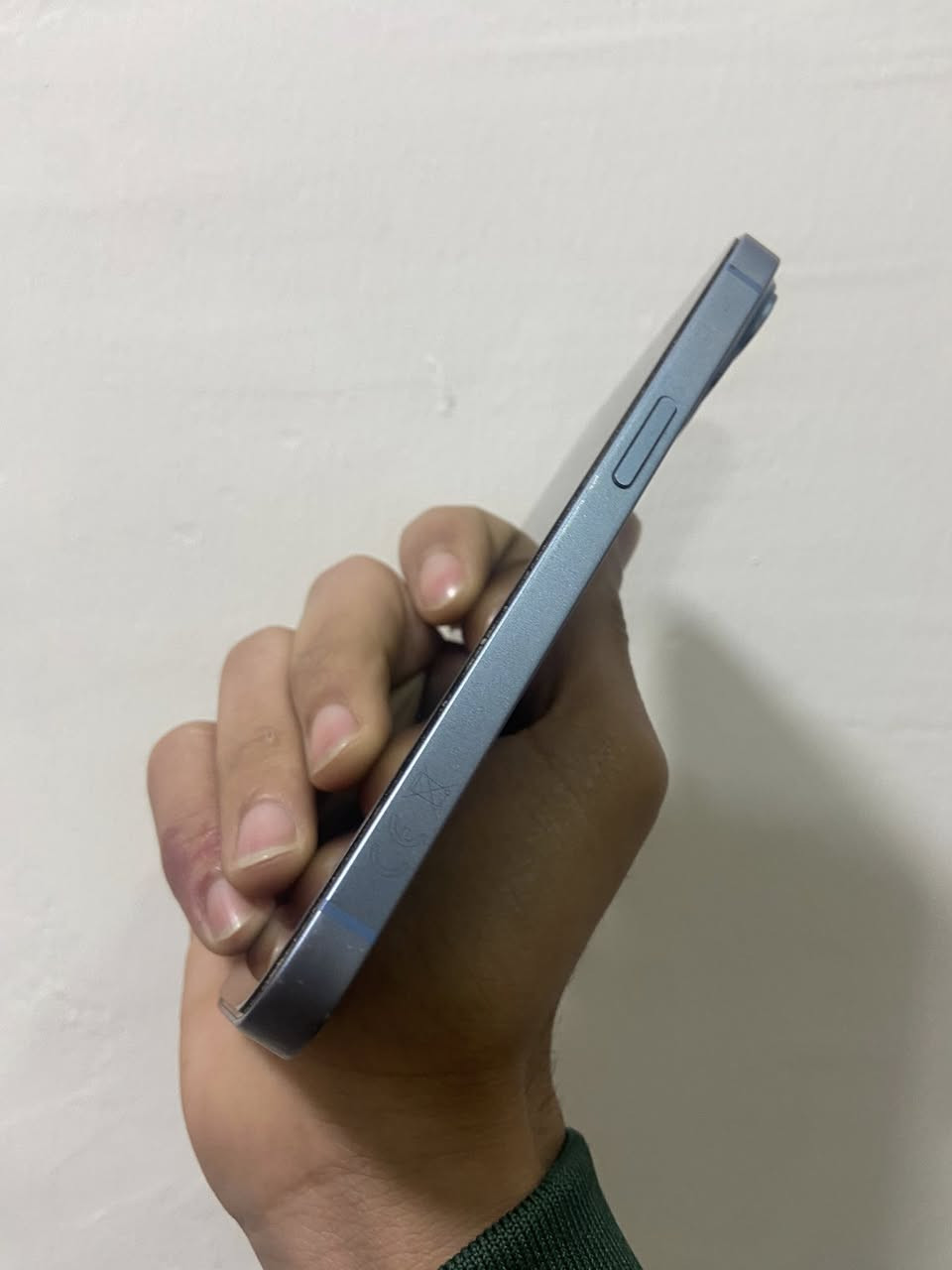 ايفون 14 نضيف جداً
ضمان ماستر 

ملحقاته كامله

باتري 83

ذاكره 128

وتر بروف

ممفتوح نضافة 100‎%‎

سعره 575 وبي مجال بسيط للشراي

عنواني الدورة البوعيثه

***********
