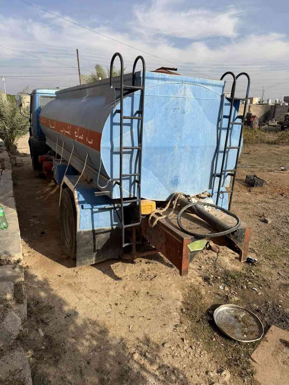 السلام عليك للبيع ألبي فرنسي موديل 91  رقم نينوى تنكر حمل 12 الف   لاستفسار *********** 
***********
