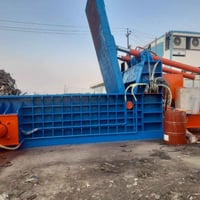 مكبس حديد عراقي للبيع قياس 4/2 ماطور 100احصان للاستفسار 07702583344