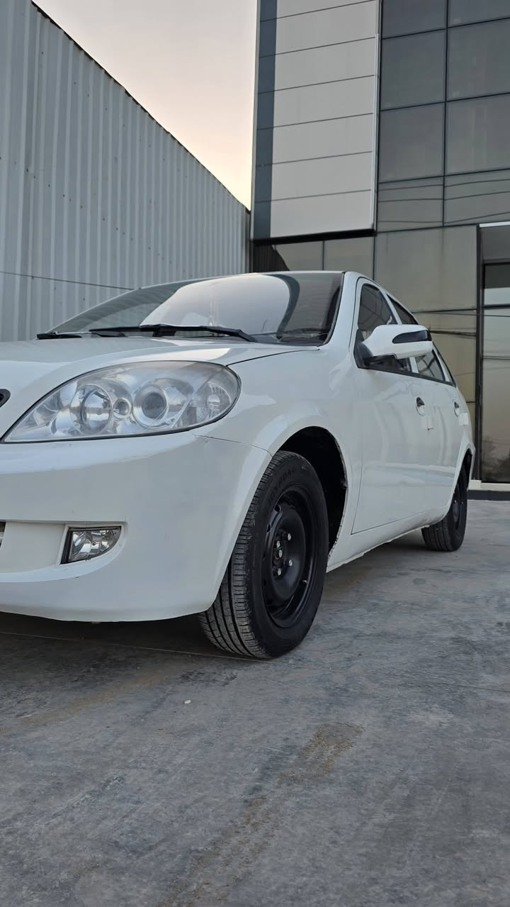 #﷽
#للبيع. ليفان 520  
موديل 2010  رقم. بابل مشروع وطني.
   مكينه  وكير كورله يابني ١٦٠٠ ابلاديه من شركه     
بيه قطعه صبغ وخشم جاملغ الاماي صبغ فقط ولباقي بلاد اصفاح موس مكفوله من ضربه   تبريد شغال شوصي ابلاد  سياره مال بيت اي نقص مابيه. السعر. 42 وبيه مجال 
مكان بابل المسيب. مكلف بالنشر. رقم صاحب سياره.   ***********
