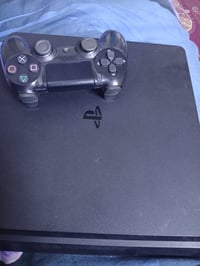 بلي 4 سلم ولاين ويا يده وحده اصليه ويا قرص و يا efootball مخزونه داخل ...