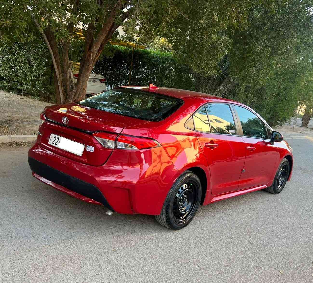 تويوتا كورلا 2020 ياباني بانزين ماشيه 52 mi
محرك 1800 قبق ابيض المرغوب
مواصفات Le  نص فول شاشة كبيره مع كاميرا دواره/ تحكم ستيرن كروز سرعة مانع انزلاق تحديد مسار /سايد بريك دكمة/  اوتو هولد /  لايت زنون / 
وارد أمريكي..
حادث بنيد صبغ و تبديل صندوق +كلير قطعتين(( السيارة بدون ايرباك  شاصي ولغد سليم)) 
جاهزة بدون نقص محرك وكير وتبريد وصدر كله وضع شركة
رقم اربيل دولي سنوية وهزه جديده
السعر 124 بيه مجال بسيط
  📞   ***********   بغداد زيونة.
