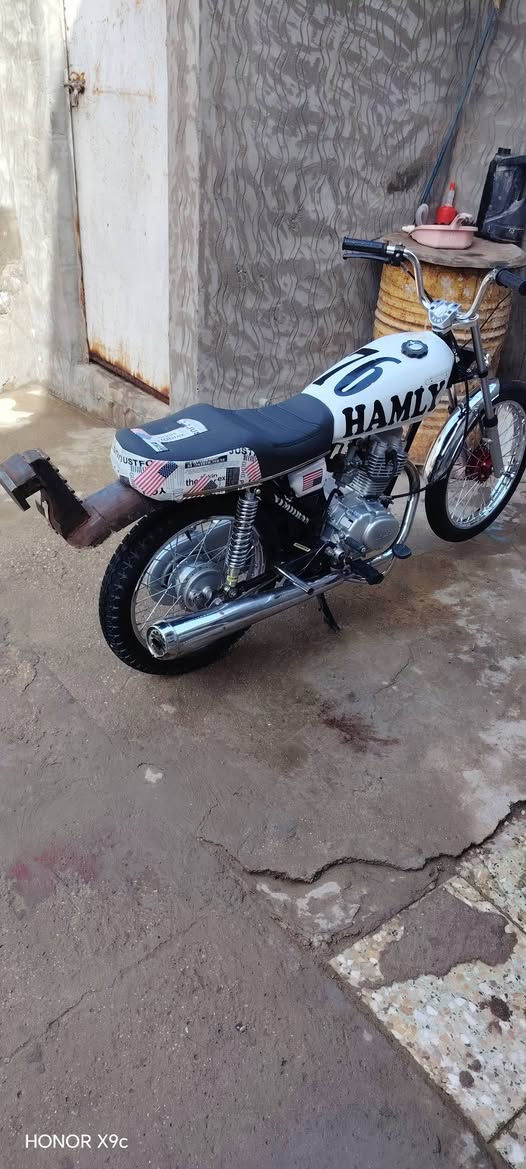 للبيع كلك عنوان حله سعر قفل 525


**إذا كنت صاحب هذا الإعلان وتريد حذفه لأي سبب، رجاءا أرسل رسالة إلى الدعم الفني**