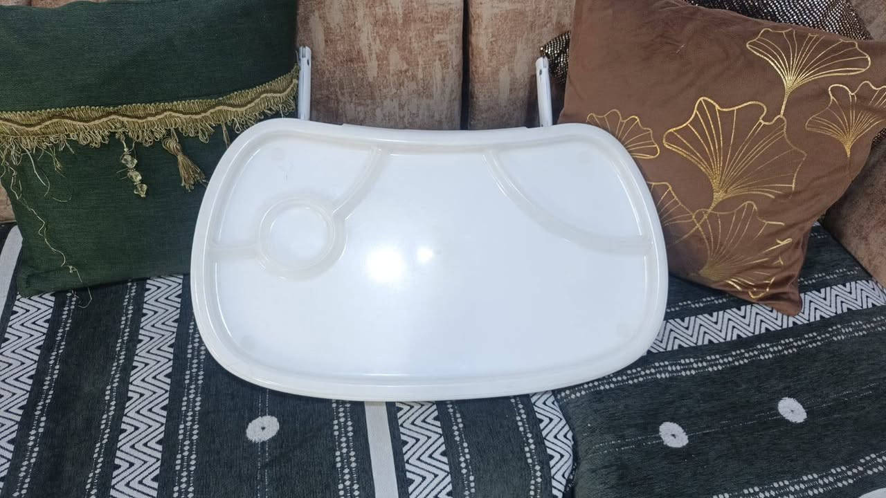 سلام عليكم كرسي اطفال للبيع  نوعية ممتازة  ماركة JOIE _ السعر ٥٠ الف وبي مجال الكرسي نظيف حيل يعلى على مسوتيات وينصى هم مستويات  والظهر ينام ٣ مستويات  مواصفاته حلوة مكاني بغداد ***********
