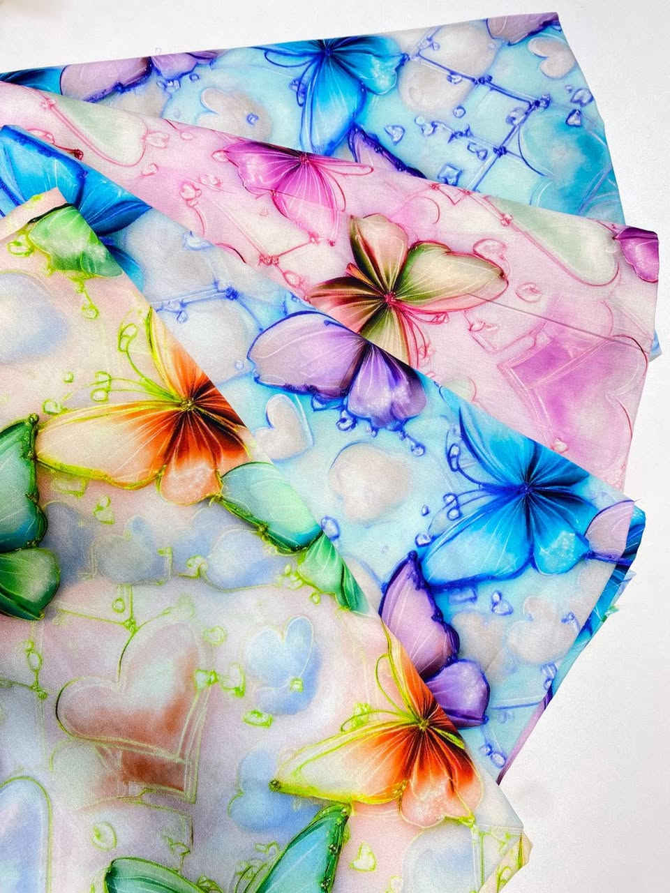 احلى وارقى الطرحات نوفر من الكشمير الايطالي القطني الثقيل وباسعار🔥🔥القطعه مترين ونص مترية مضبوووطة
للحجز واتساب ***********او مراسلة البيج وسيتم الرد 
افحص طلبك بوجود المندوب واي اختلاف بلطلب او بنوع القماش الك حق الرفض🤝🤝
تتوفر خدمة توصيل كل مناطق العراق 5
