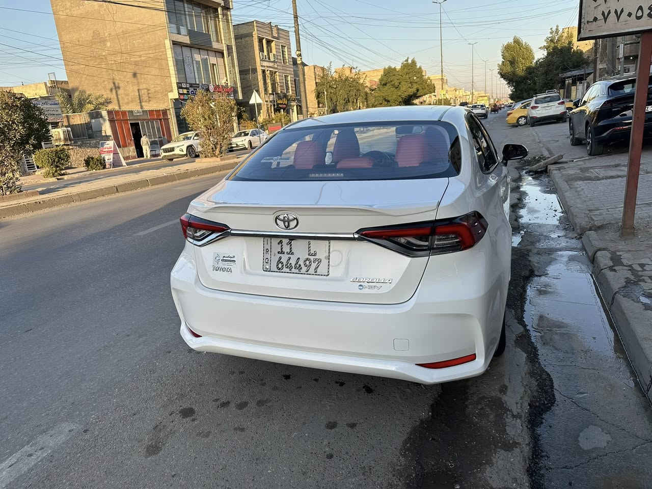 كورلا كماموضحًفي الصور موديل25 ماشيه20 الف السعر22 مليون العنوان بغداد البنوك ***********
