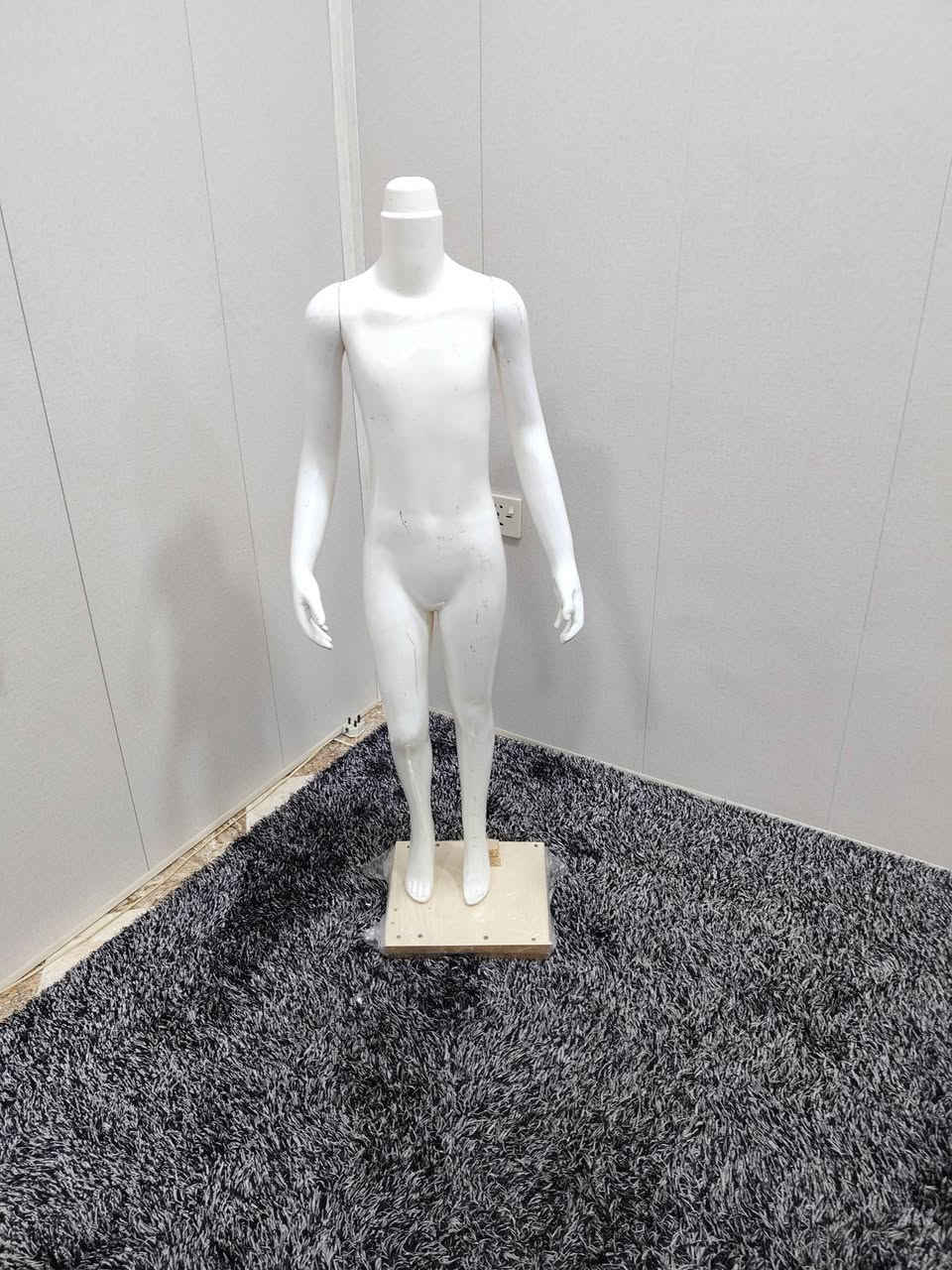 جبت لكم اليوم مانيكانات عرض بأشكال وأحجام مختلفة! 🤩 كلها متوفرة عندي وبأسعار الجملة. شوفوا الصور واختاروا اللي يناسبكم. 👗🛍️ #ملابس #تجارة #مانيكان


**إذا كنت صاحب هذا الإعلان وتريد حذفه لأي سبب، رجاءا أرسل رسالة إلى الدعم الفني**