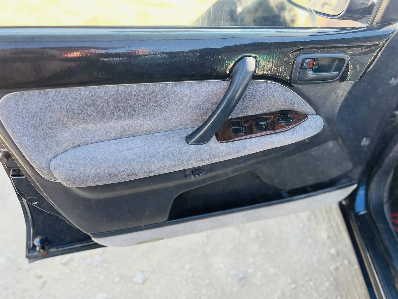 راس ثور تكم فول ومكفول وين اليدور نضيف 5دكم شاصي 55 دشبول ايسر بلاد منضومه زنون شاشه كبيره تخم تاير جديد تبريد ثلج كير 8خطوط محرك 3000 ففيتي رقم نجف انكليزي باسمي تحويل مباشر فوال ومكفوول 
مكان ناصريه 
رقم ‭0785 814 5654‬
