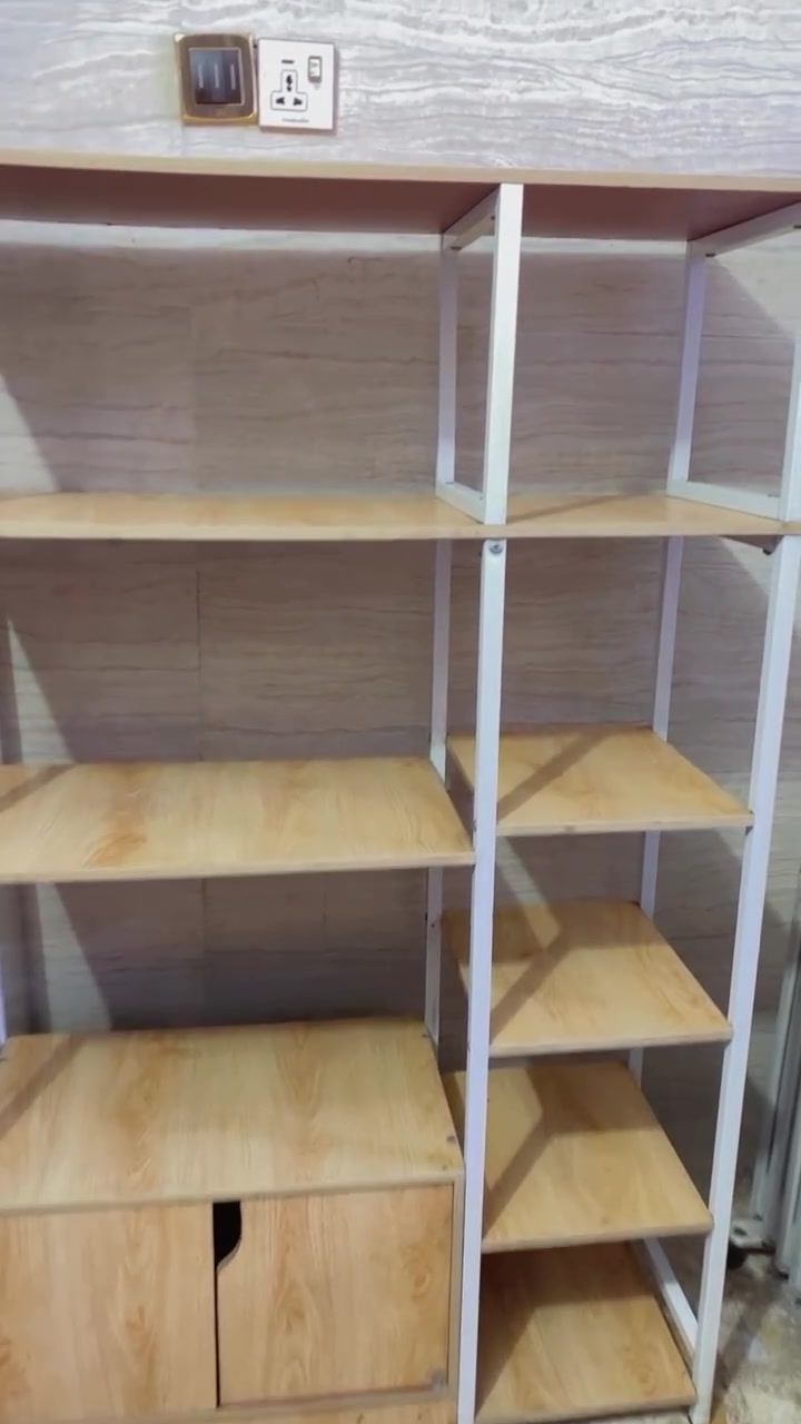 السلام عليكم
ميز رفوف ماليزي اصلي
الطول 140 سم والعرض 90 سم
السعر 50 الف وبي مجال بسيط


**إذا كنت صاحب هذا الإعلان وتريد حذفه لأي سبب، رجاءا أرسل رسالة إلى الدعم الفني**