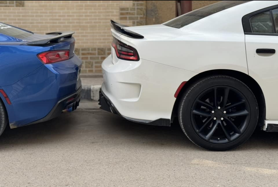 للبيع 

دوج جارجر GT 3.6 
موديل : 2019
ماشية : 180 الف كيلو
الرقم : اربيل الجديد بأسمي تحويل ثاني يوم
الوارد : كندي 🇨🇦 + اللون : ابيض

الحادث :
دخلت كلين تايتل بدون اي ضرر 
بالعراق صار بيها ضربة بالجاملغ خلفي ( بدون ايرباك )
عدلتها بارد وتكحيل كارت ( بدون قطرة معجون )
الباقي كفالة + كير مكينة اكسل كفالة ✅
السيارة صارلها عندي 5 سنوات مال جناي 🤍
تخم تاير جديد انتاج نهاية 2025 

مكان السيارة : البصرة
السعر : 245 ورقة وبيها مجال
الرقم للتواصل : ***********
