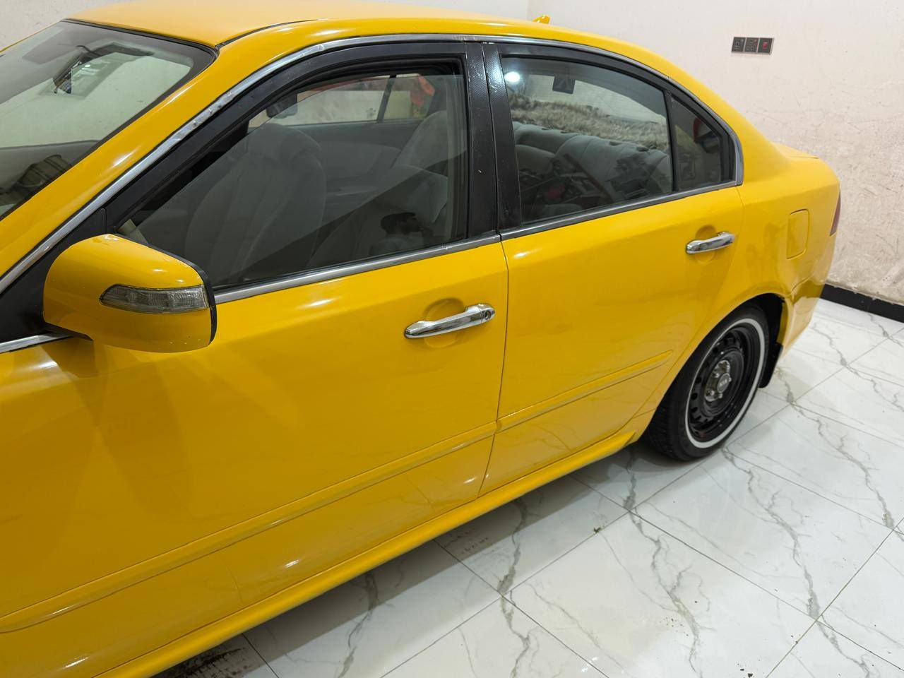 السلام عليكم كيا اوبتيمه موديل 2010 وارد امريكي حره تحويل ثاني يوم مشروع وطني سنويه ل27 رقم قادسيه بسم ولد يمي بل الناصريه سياره جديده وجاهزه كير ومكينه وحداديه وتبريد تدفئه اربع تايرات جديدات مصفره هيئه وغرامات خط وبحث جوال صبغه جديده مكينه 2400 دووش كير 5 نمر سياره جاهزه لابارد ولاخياس ترايك شرط 100 % حداديه لك دواخل جدد ترايه كلش حلو السعر 107 مكان السيارة الناصرية التصال ***********
