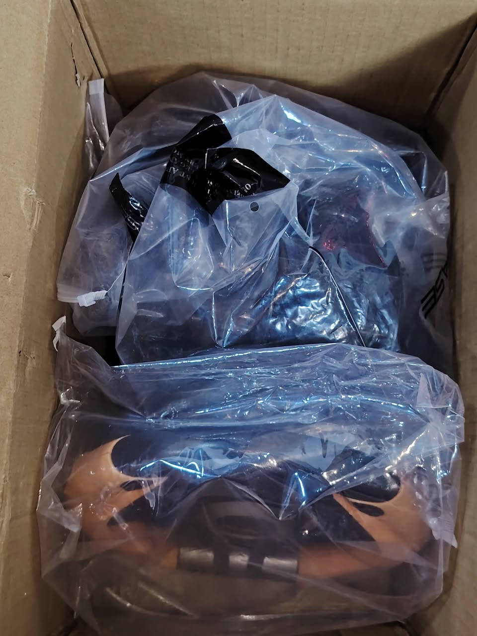 السلام عليكم 
دركسون PXN V3 للبيع
يدعم 
PC
PC3
PC4
XBOX360  (شرط تربط جوستك)
XBOX ONE
XBOX SERES S
السعر 50 وبي مجال مكاني بغداد 
متوفر توصيل


**إذا كنت صاحب هذا الإعلان وتريد حذفه لأي سبب، رجاءا أرسل رسالة إلى الدعم الفني**