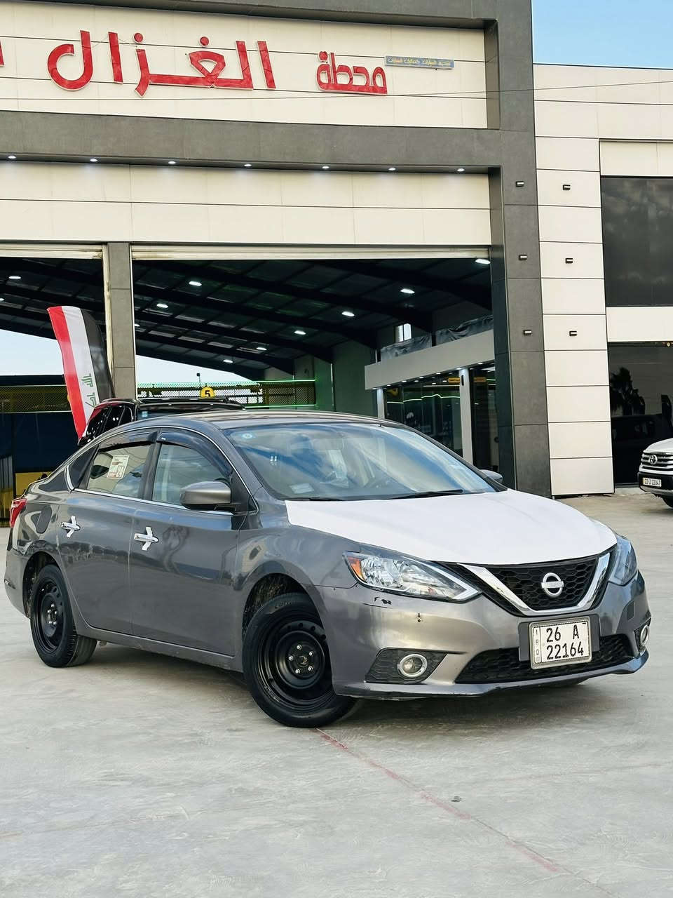 السلام عليكم سنترا للبيع 2018رقم صلاح الدين دولي باسمي هزه سنويه كله جديد تحويل ثاني يوم 

ماشيه 136
محرك كير شرط لا تنقيص ولا تبخير 
تبريد تدفئه شغال 
ضررها فقط دعاميه بدون دواخل بدون صبغ بدون تبديل فقط دعاميه اماميه 
تحكمات ستيرن 
شاشه كأمره 
كهربائياتها كلها شغال 
وباقي مواصفات معروفه ب سنترا مكان السياره تكريت شراي اتصل ع رقم وتدلل ***********
