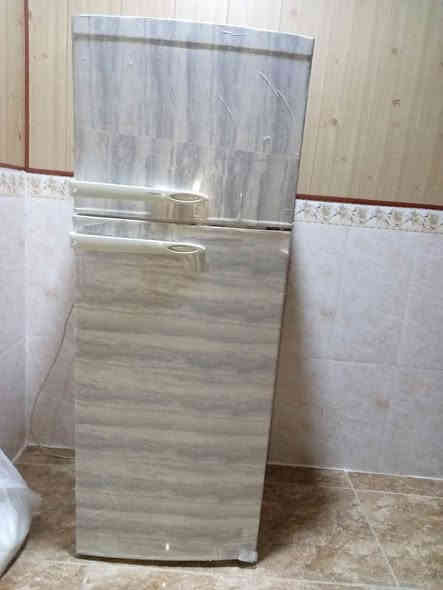 سلام عليكم عندي ثلاجه وغساله للبيع لتواصل
***********
***********
