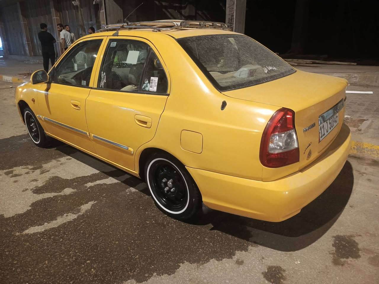 السلام عليكم شباب فيرناء 2014 بسمي سنويه 30 هيه وغرامات امصفره سياره ما بيه اي حادث بيه بس تعميرات اخياسات امسويهن فقط مكينه وكير وحداديه تخم تأير ابو الخط جديد السياره مابيه اي نقص مال جنايي المكان أحله حي الشاوي قرب المقام السعر 77وبيه مجال حك الجيه رقم الموبايل ***********
