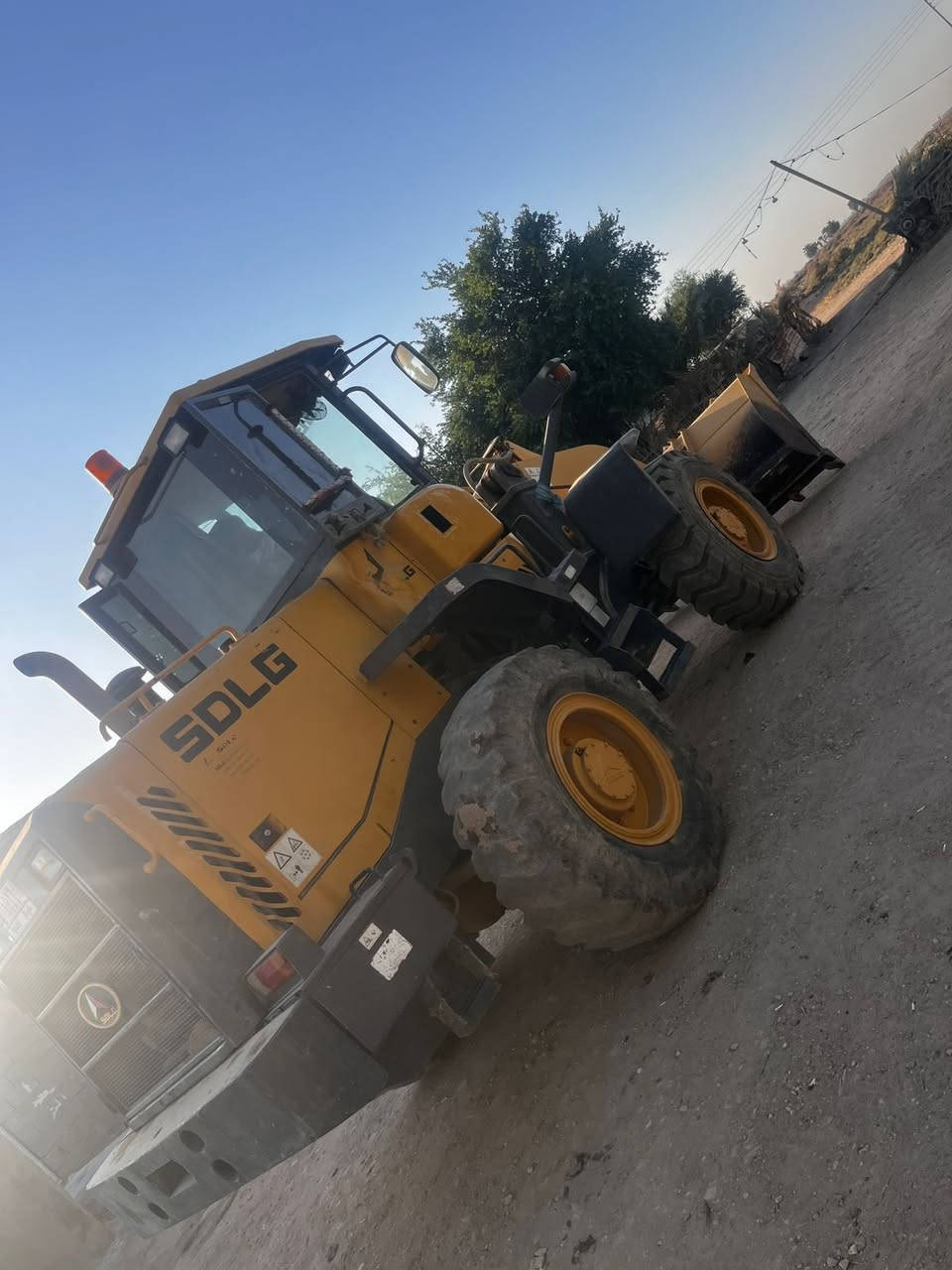 شفل للبيع موديل2013 رقم ذي قار سنويه 27 المكان ناصريه قضاء الاصلاح الاتصال ع رقم ***********///***********
