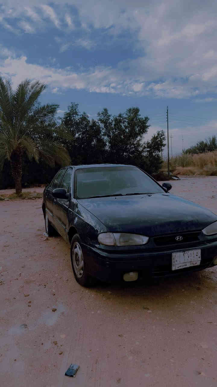 هونداي الانتره للبيع ومراوس سعرها 23وبيها مجال مديل 1993 مكان ناصريه مركز***********
