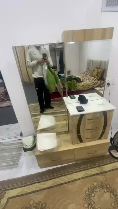 غراض بيت كامل من ضمنهم طباخ وسنك


**إذا كنت صاحب هذا الإعلان وتريد حذفه لأي سبب، رجاءا أرسل رسالة إلى الدعم الفني**