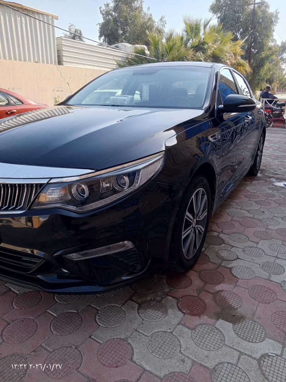 السلام عليكم
أوبتما موديل ١٧ للبيع
ضررها بس بنيد مبدل السونار وصور الضرر موجودة بالصور 
جاهزة السيارة وأحلى من الصور كير مكينة صدر كهربائيات تبريد تخم تاير دوشمة كشنات جديدة 
السعر ١٢٨ وبيها مجال قليل 
سنوية لغاية ٢٨ 
العنوان ديالى بعقوبة 
***********
