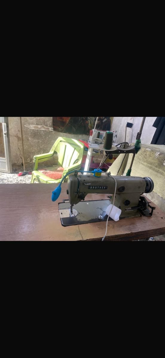 مكينه بلاذر٥٧ السعر ١٥٠/🧵🧵***********
