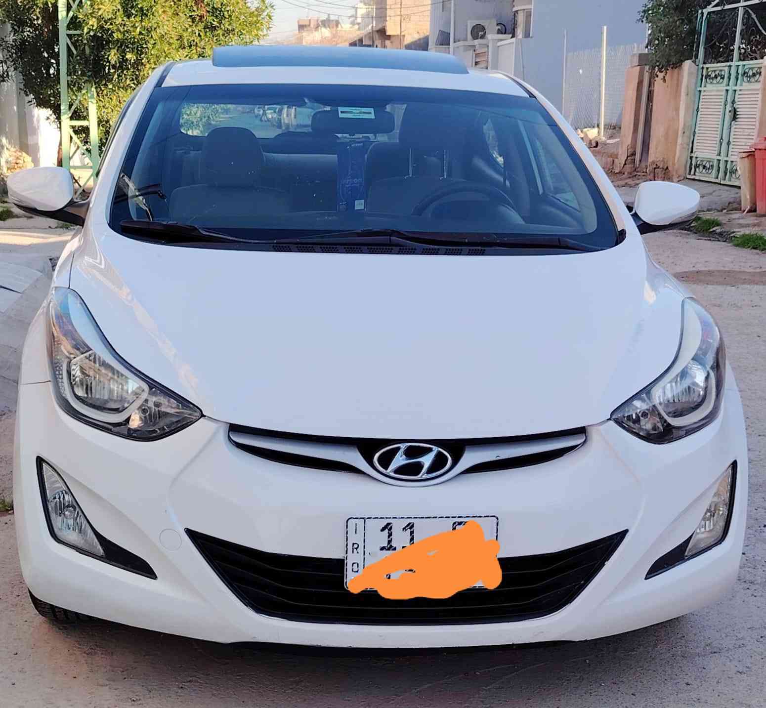 السلام عليكم
النترا   موديل 2015 خليجي 
رقم بغداد محرك 1800دوش
بدون صبغ نهائيآ ملاحظات بسيطه جداً 
السعر 132 ورقه 
اتصال فقط  ***********
