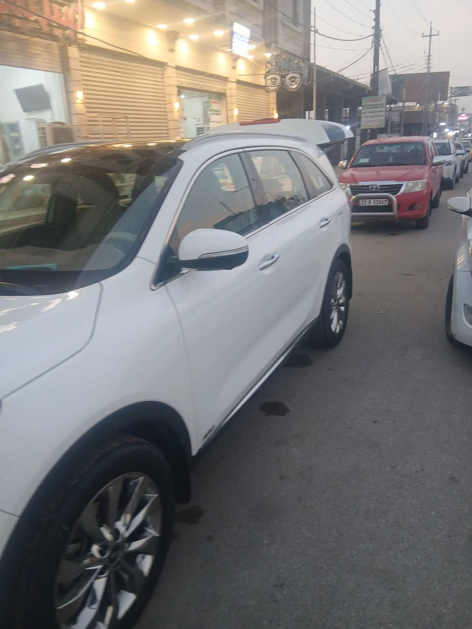 سياره سورنتو موديل 20 كويتي فوم مواصفات ماكينه 6 سلندر رقم بغداد السعر270.     ***********
