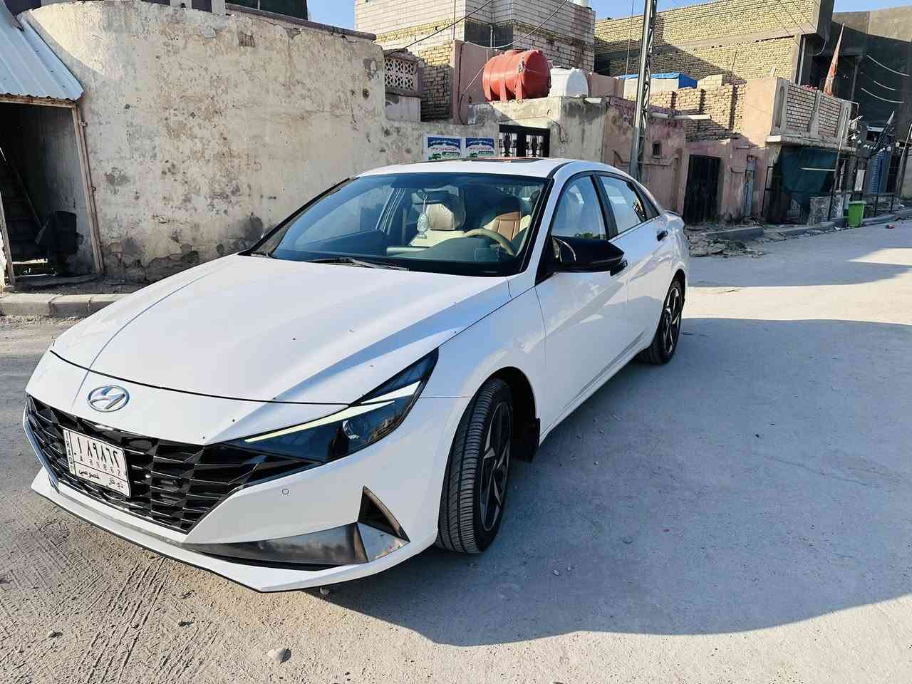 السلام عليكم النترا موديل 2021 خليجي حره بااسمي مواصفاته معروفه فتحه او بصمه مكينه 2000 مري كهرباء لد امامي خلفي حساس امامي خلفي تبريد قطعتين كامرا خلفيه السياره ماشيه 62 الف بيه ضربه بالجاملغ الخلفي او شخط علئ كد اشبر  بالباب الخلفي جهه السايق بارد 
السعر 167 
للاستفسار ***********
مكاني ناصريه مركز
