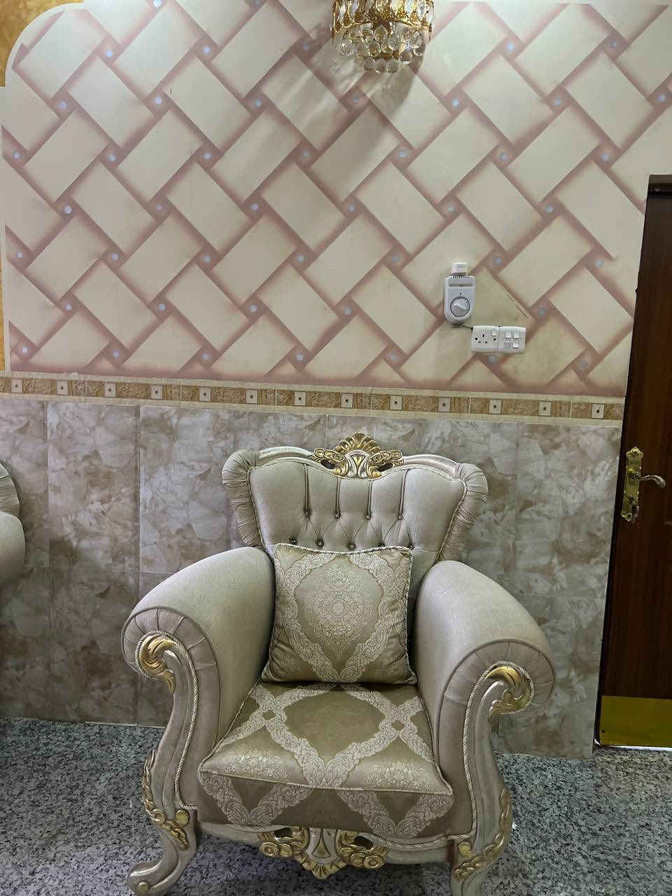 تخم للبيع ٦مقاعد نضيف ‭ 

عنوان بابل الهاشمية

‭٠٧٨٠ ٥٤٦ ٥٣٠٠‬
