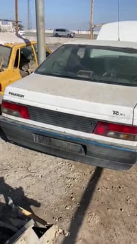 يوجد بيجو روئ تفصيخ نضيف. مكينه كير جدد. اكسل كارينا. بغداد. قبل مرور ...