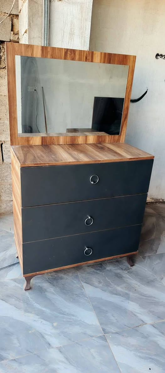 للبيع ٤٥٠ 
النقل والشد مجاني بغداد

عندك غرفه للبيع ارسلي خاص اشتري منك


**إذا كنت صاحب هذا الإعلان وتريد حذفه لأي سبب، رجاءا أرسل رسالة إلى الدعم الفني**