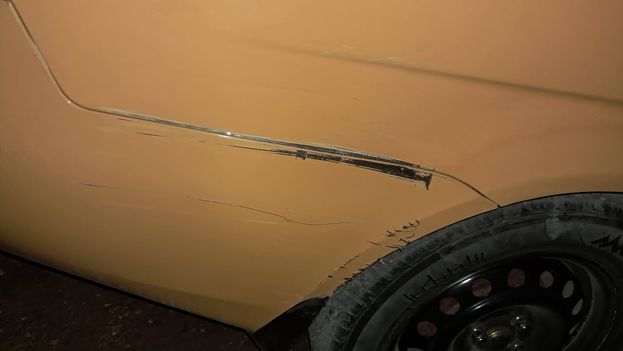 طيبه مديل ١٥ كفاله ماعده اهلالات مصلاحه
مصفره هيئه وغرامان 
سعرهه 50$ مجال حك الجيه السياره بسمي شرط امداور
***********
