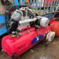 تم بعون الله وصول كمبريسرات هواء انكليزي إيطالي أمريكي ألماني ٥٠٠ لتر ...