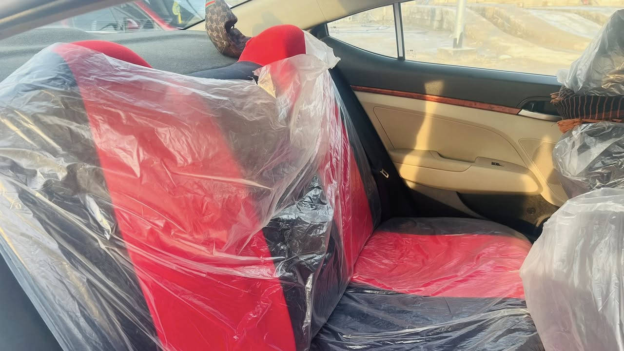 النترا موديل 2018
خليجي فول موصفات بستثناء البصمه بدون ضرر كفاله عامه ميكانيك مكفول تبريد قطعتين طخم تاير جديد سياره جاهزه من كلشي السعر 148 وبيها مجال بسيط الرقم 
***********
