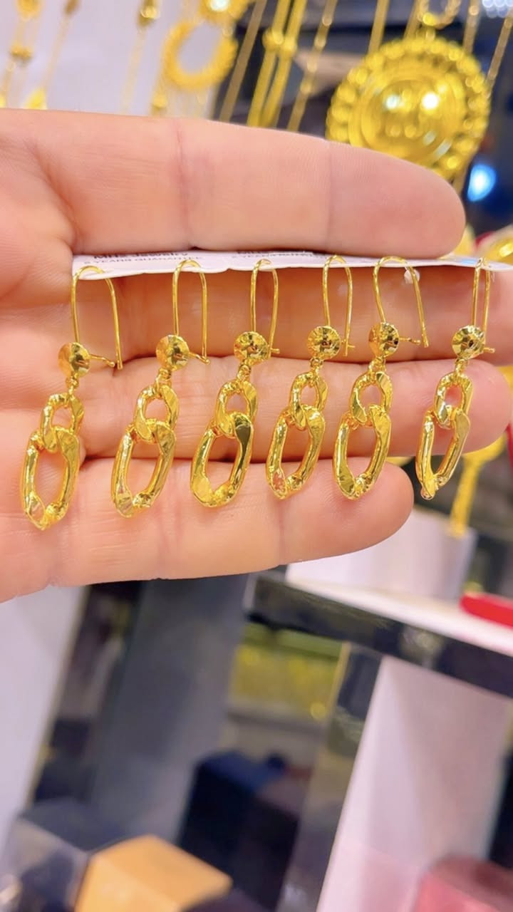 💪#ثائر_للذهب_البرازيلي💪#🌹🌹
جديدنا 🌹🥰
لا نعمل بالستوكات 
ابد ماجيبلج حاجة مو زينه 
تراجي موديلات جديدة قالب مال ذهب طلاء ثابت ضمان الاصلي
سعر الزوج ٣٠٠٠ دينار فقط 

موجود توصيل المحافظات 
 

#الاگسســـوارات__ويانا__تختلـــف_🛍🧿
#خاتم_حلق_محبس_قلاده_سيتات_عطور_قلاده__زاركون_ساعات
🥰🥰
⚡️⚡️⚡️⚡️⚡️⚡️⚡️⚡️⚡️⚡️⚡️⚡️⚡️
#توجد__موديلات__اخرى__غير__مصوره🛍

#گل_ماتحتاجونه_في_عالم_الاكسسوارات

✨✔️✔️✨✨✔️✔️✨✨✔️✔️✨✨

#عنواننــــا المسيب بناية البلدية الجديدة خلف حسينية أهالي المسيب 

لا يوجد لدينا فرع ثاني 🌹🌹

#للحجزوالاستفسار_مراسلة_الصفحة_توجد_خدمة_توصيل

#تابــعوو__الاستوري___🔥🔥🔥___✔️


**إذا كنت صاحب هذا الإعلان وتريد حذفه لأي سبب، رجاءا أرسل رسالة إلى الدعم الفني**