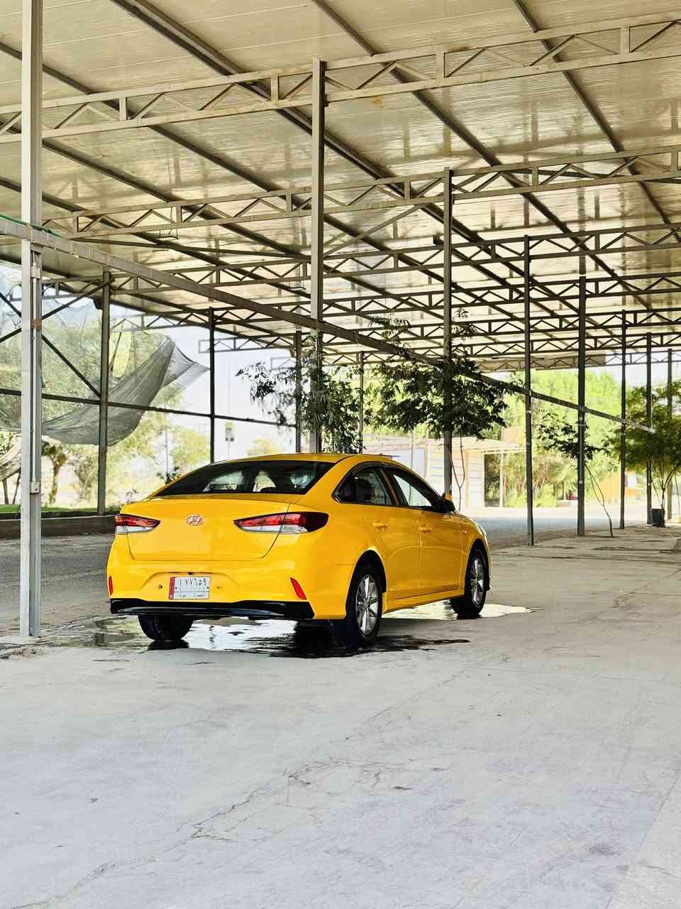 سلام عليكم 
سوناته وراد كوري موديل 2020خطين بازين غاز سيارة جاهزه بيه جالمغ امامي فتح فقط من كوريه ماشيه 260سيارة بسمي رقم انكليزي مصفره هيه وغرمات مكاني بابل الهاشميه السعر 170وبيه مجال ***********
